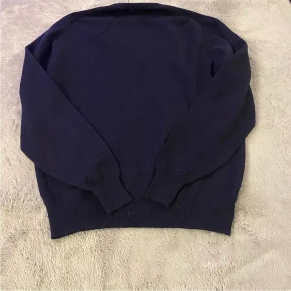Jennifer Tyler cashmereV-Neck Sweater in Navy, M